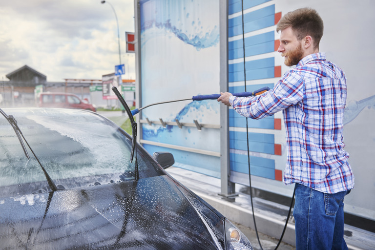 Top 10 Autopflege-Tipps für jede Jahreszeit